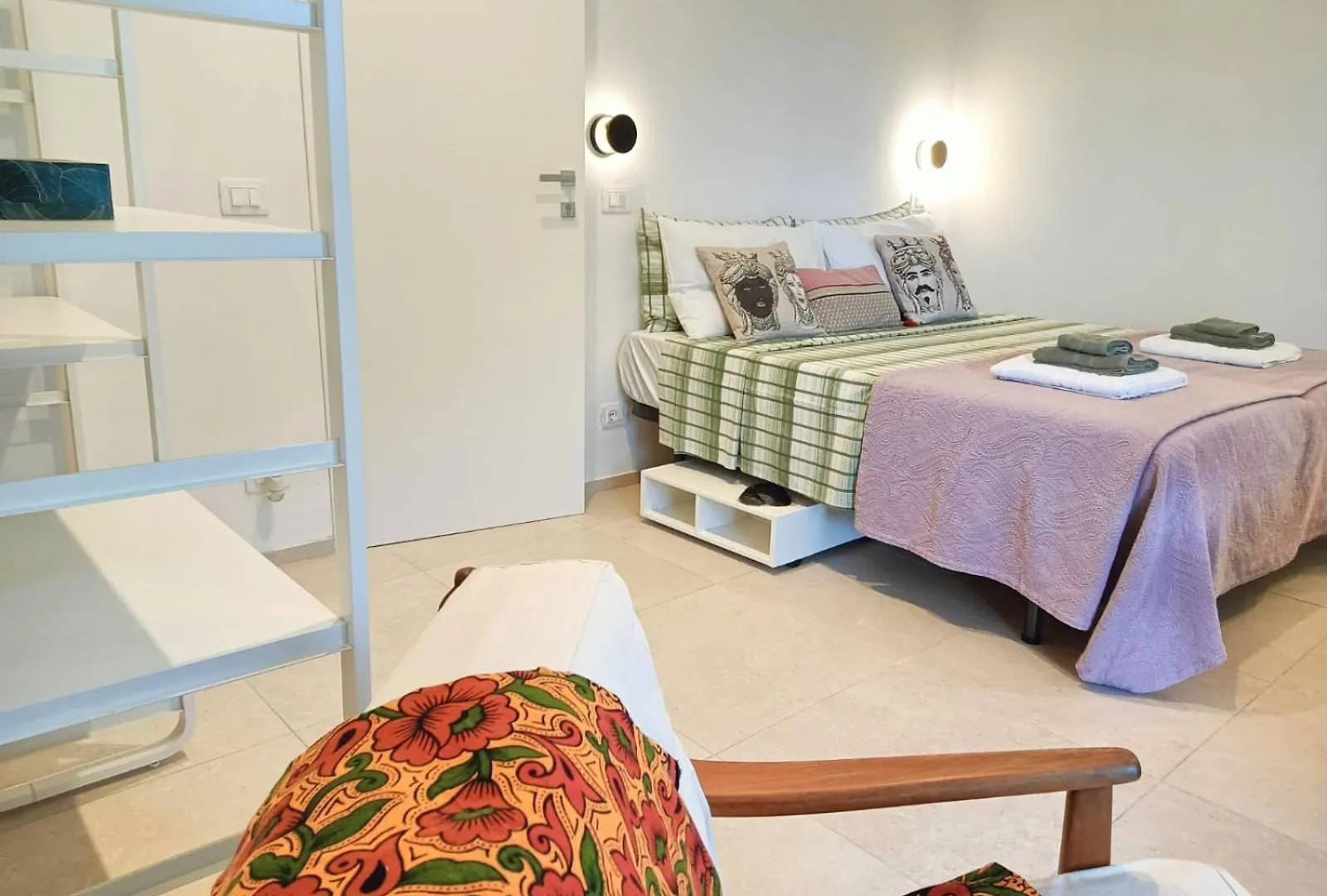 מודיקה Acciana Rooms בית אירוח